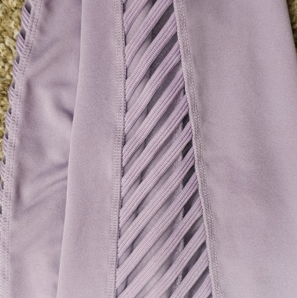 Lavender High-Waist Leggings - Picture 2 of 3